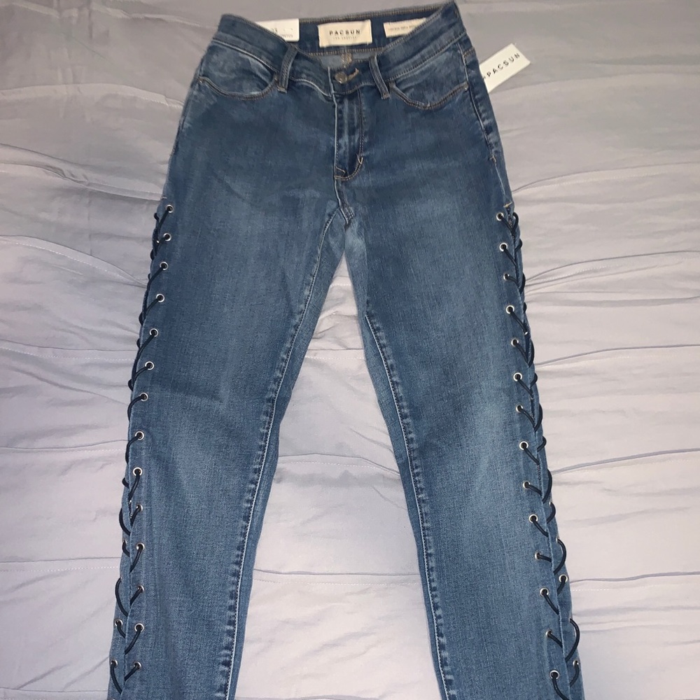 skinny jeans